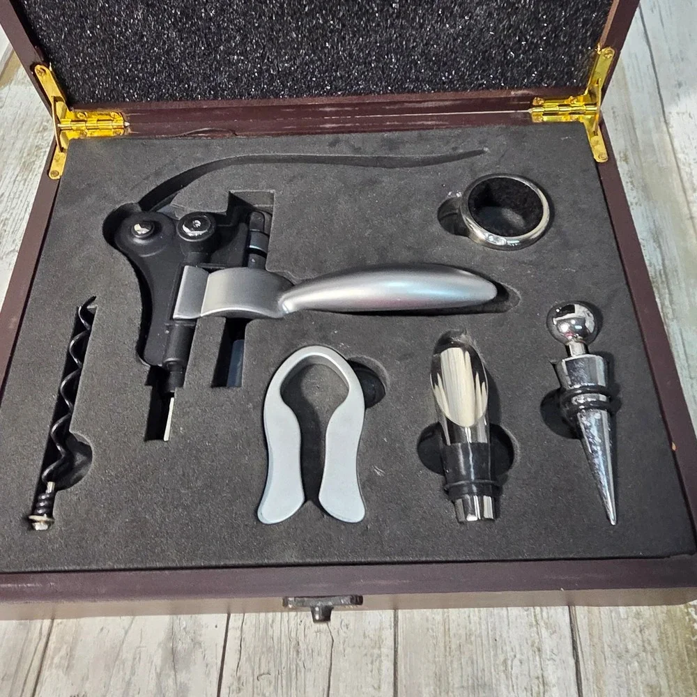 Professional 6 Piece Wine Opener Set with Lever Corkscrew in Wooden Gift Box